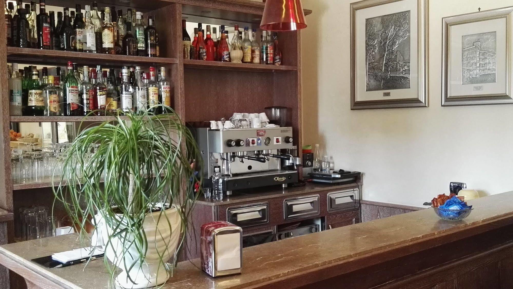 Hotel Borgo Del Mare 치비타베키아 외부 사진